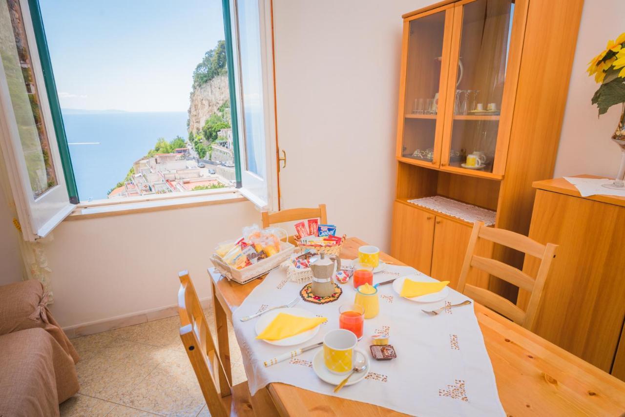 La Villa Di Enzo Casa Vacanze Con Vista Mare Amalfi Kültér fotó