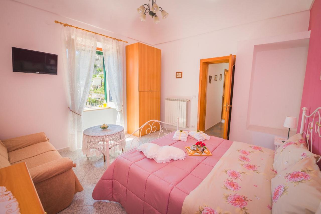 La Villa Di Enzo Casa Vacanze Con Vista Mare Amalfi Kültér fotó