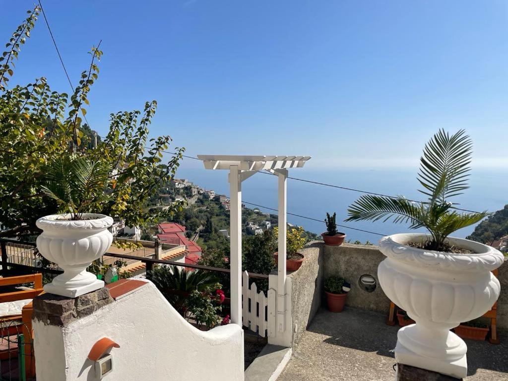La Villa Di Enzo Casa Vacanze Con Vista Mare Amalfi Kültér fotó